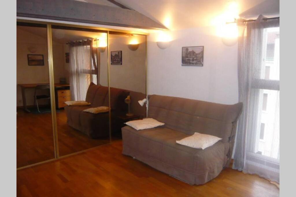 Studio Meuble Idealement Situe