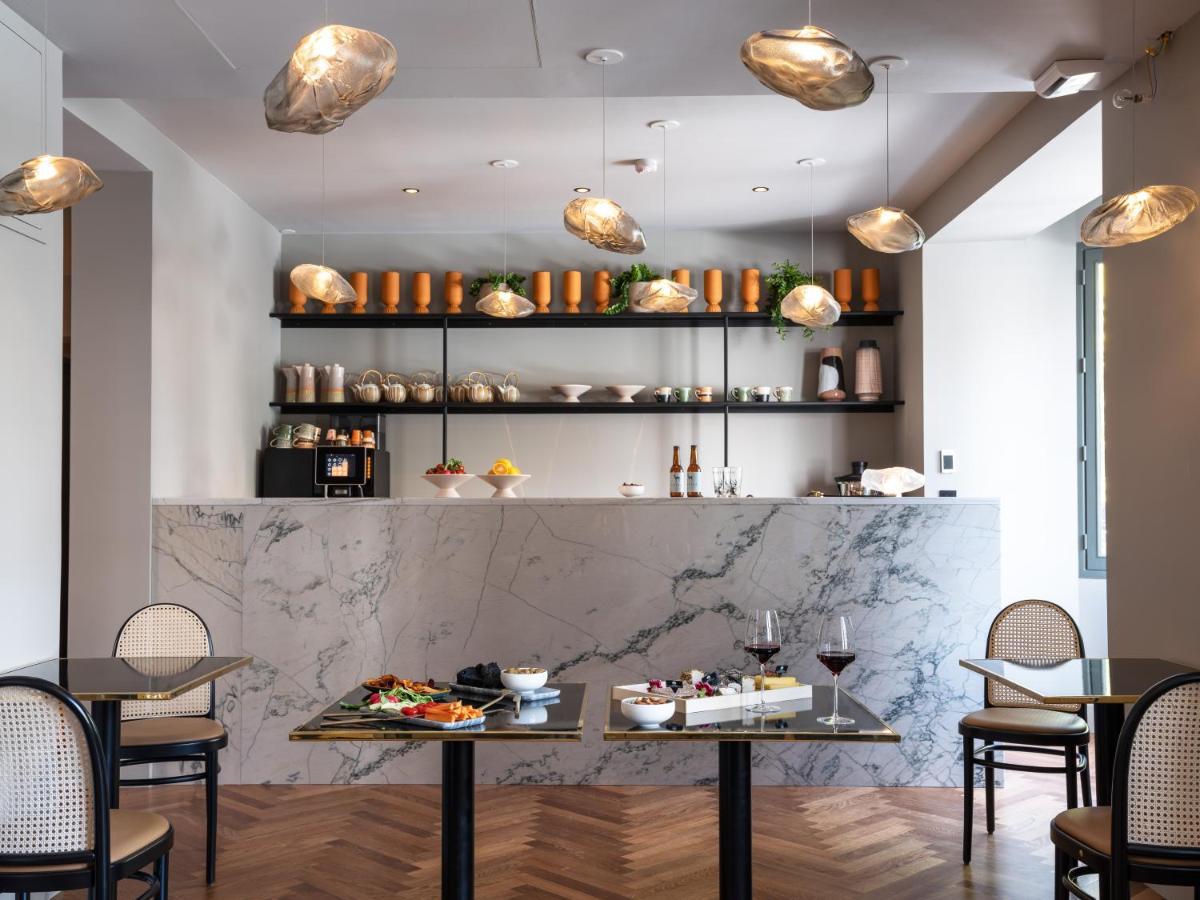 Hébé Hotel 4*
