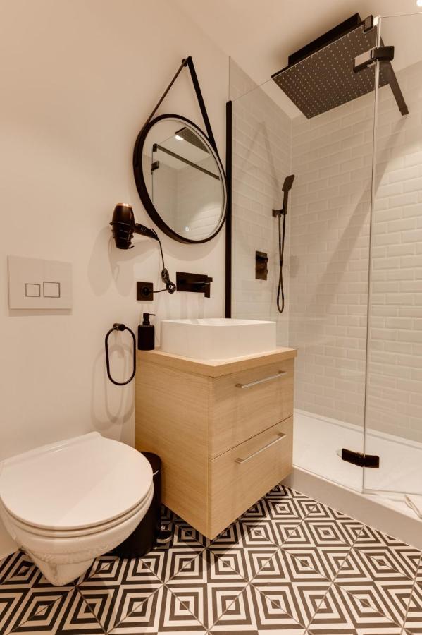 Apartment La Caravelle - Modern 2 Steps From Downtown