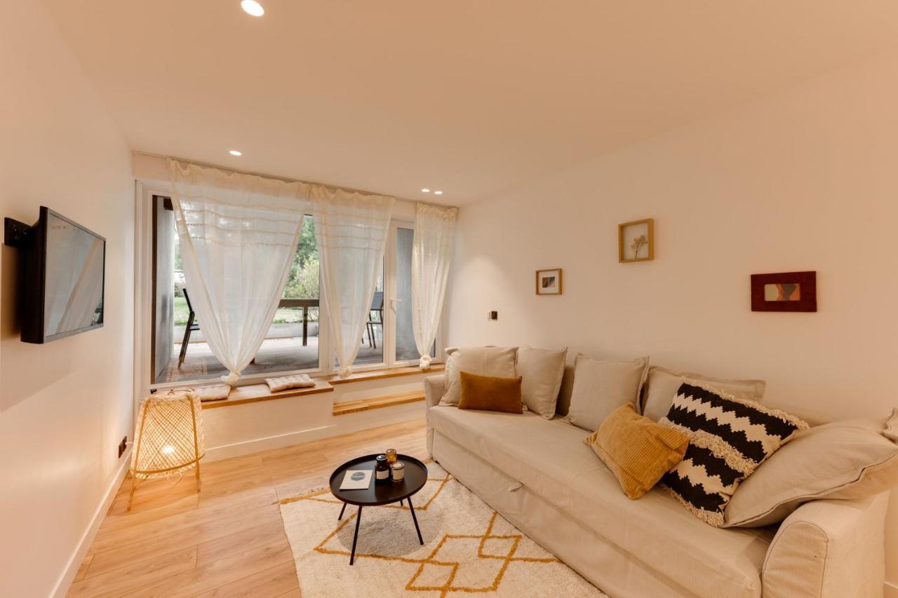 Apartment La Caravelle - Modern 2 Steps From Downtown *
