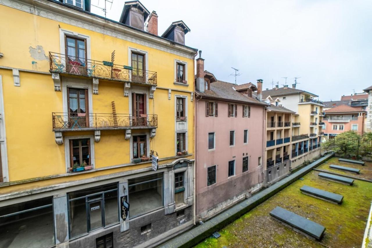 L'etoile Annecienne - 3 80 Square Meter - Terrace Apartment