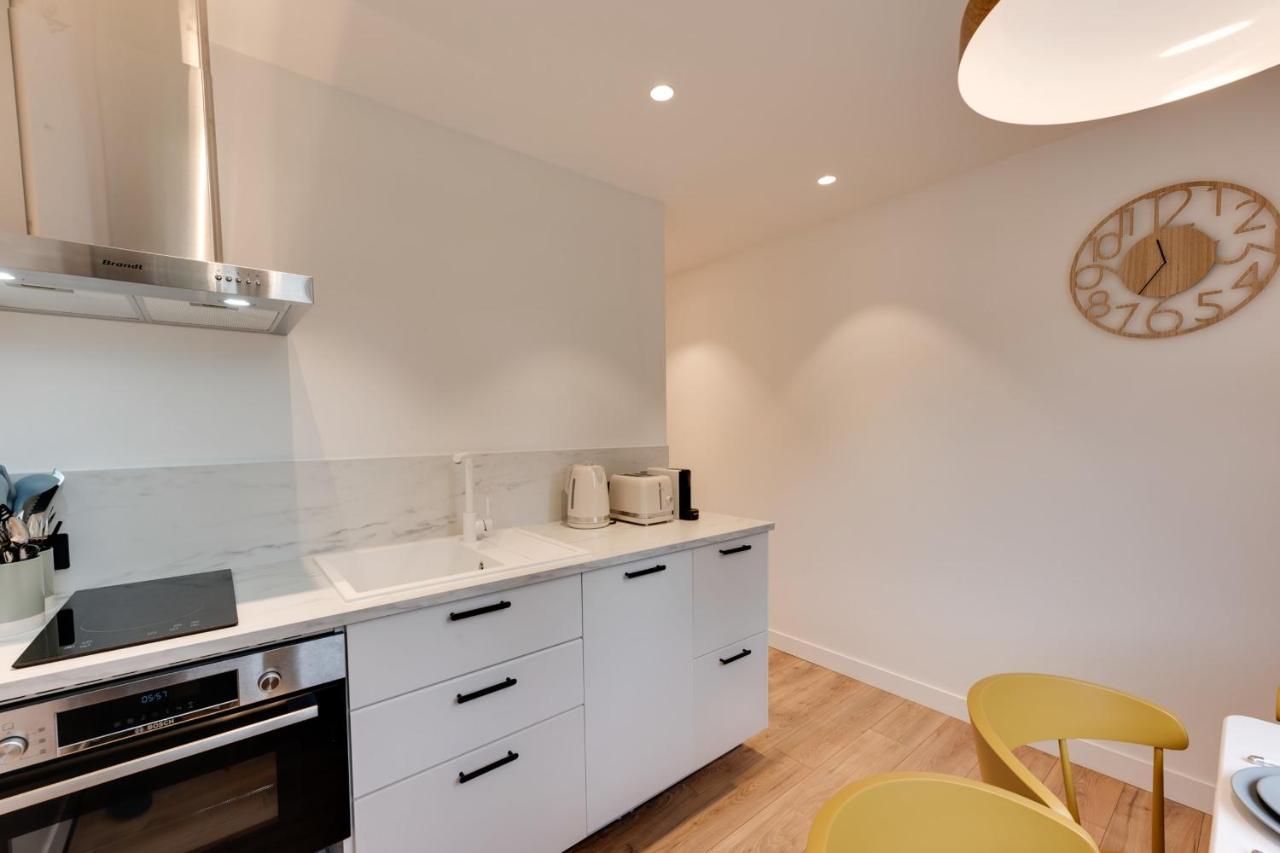 La Caravelle - Modern 2 Steps From Downtown Apartment *