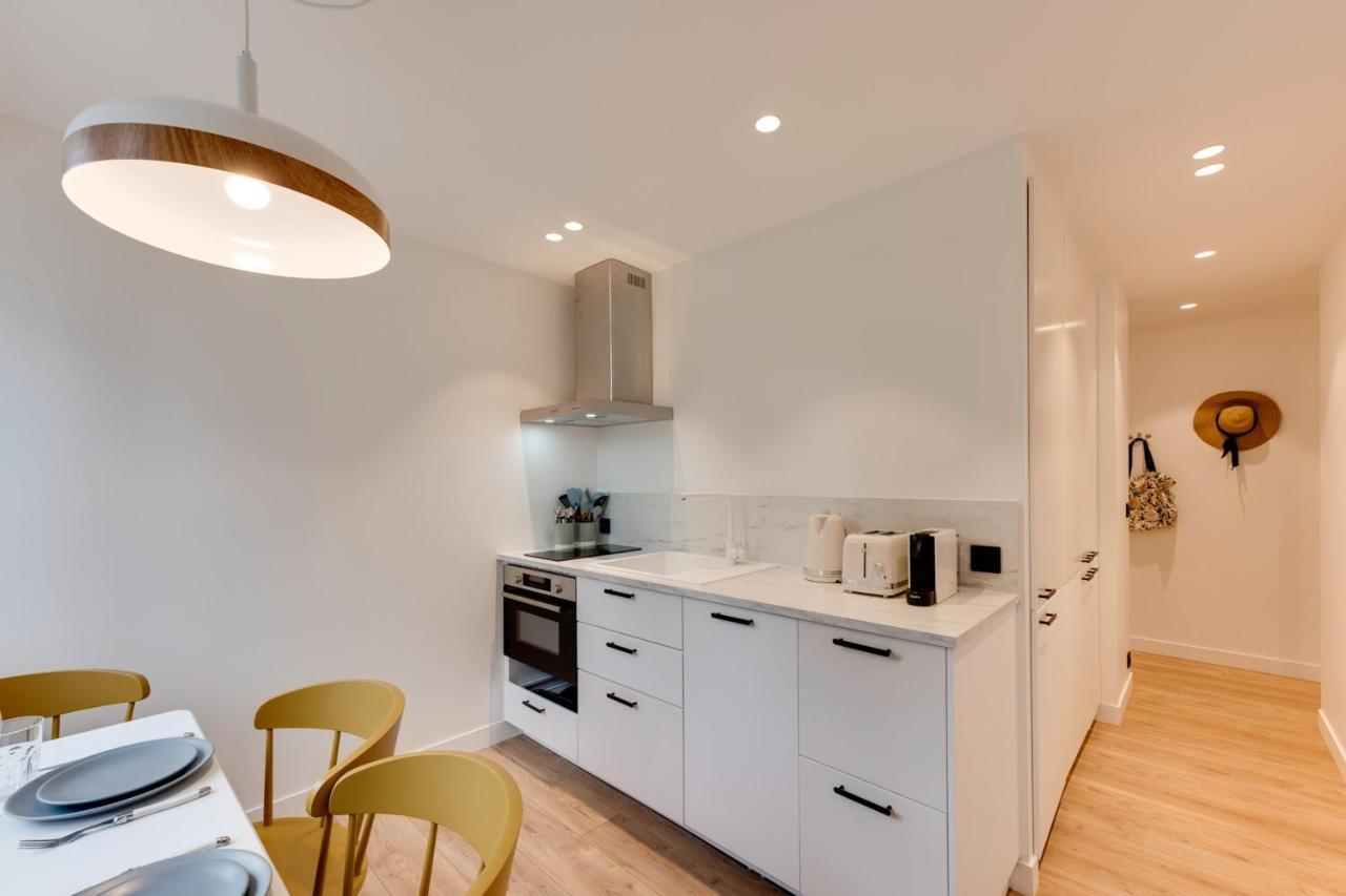 Apartment La Caravelle - Modern 2 Steps From Downtown Annecy