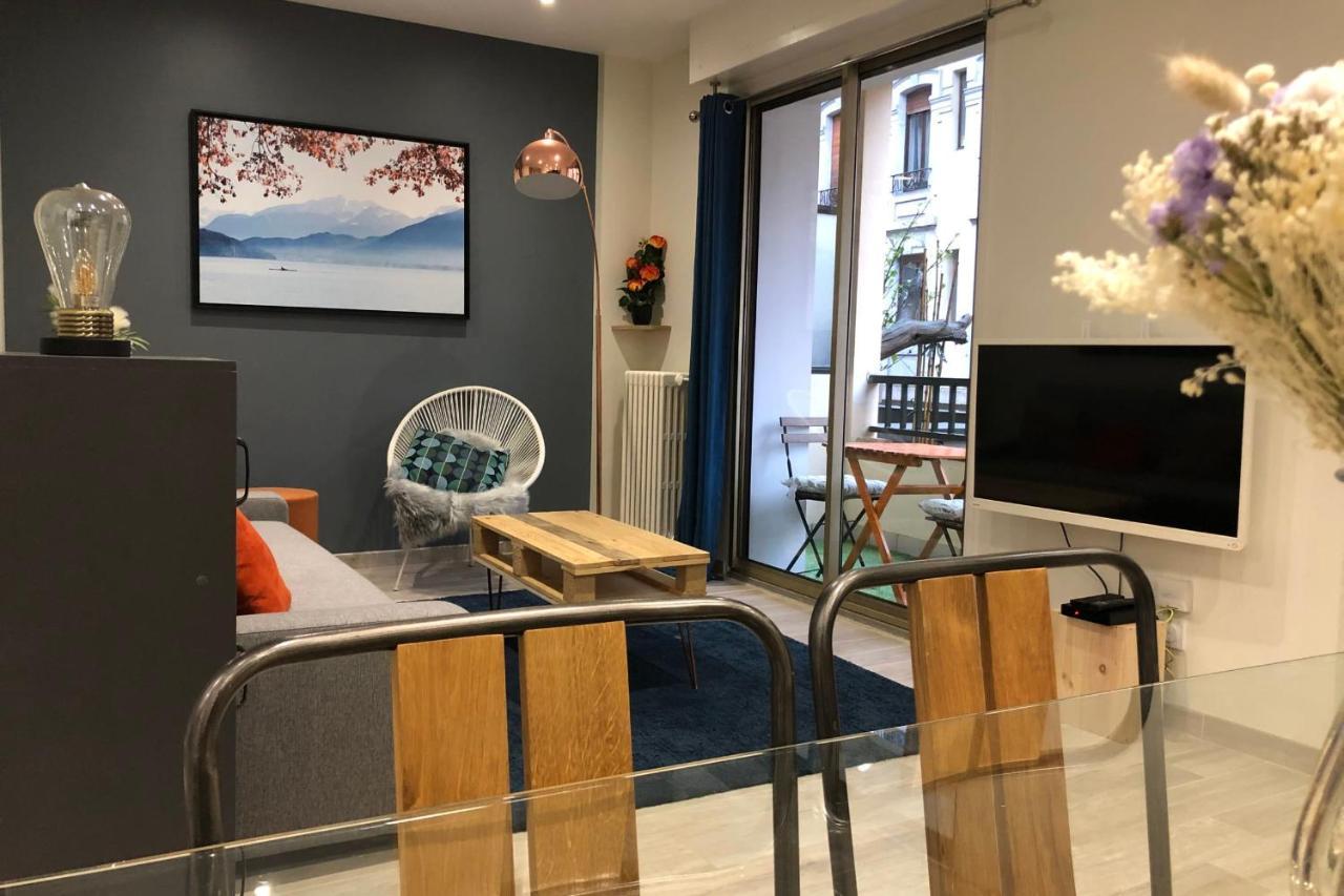 Modern 1room Canal Terrace Lake 400m * Annecy