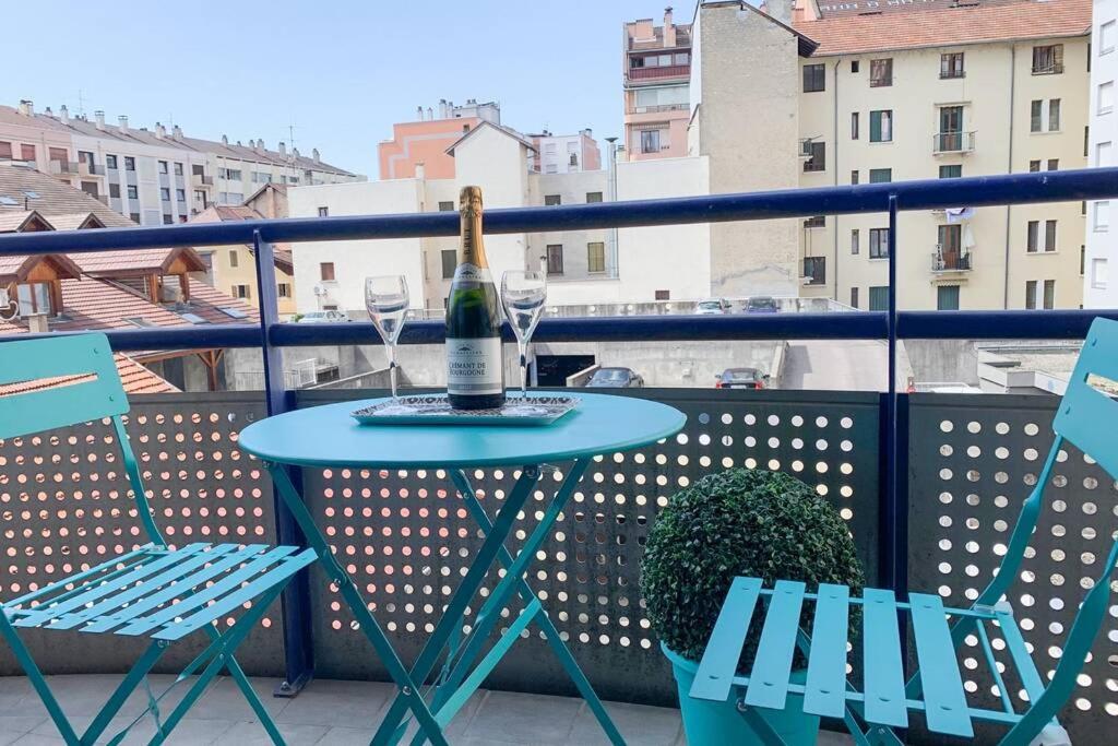Apartment La Pepite D'annecy - Hyper Centre & Au Calme & Balcon *