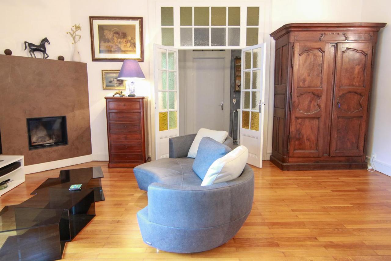 La Glycine Du Faubourg Apartment