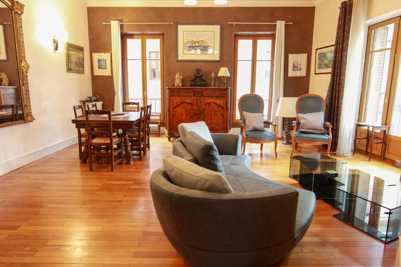 La Glycine Du Faubourg Apartment *