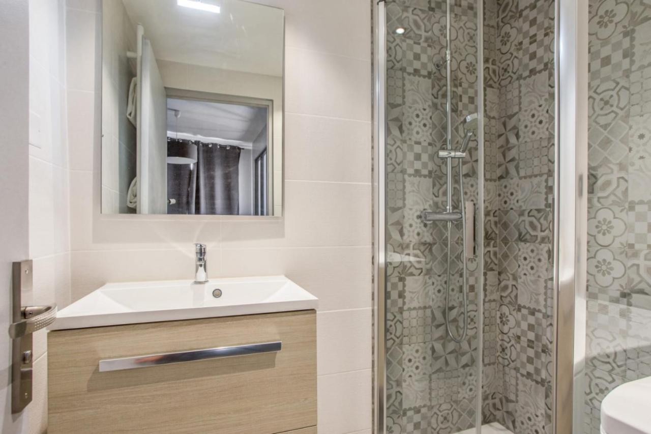 Apartment Modern 1br With Terrace And A Breathtaking View In