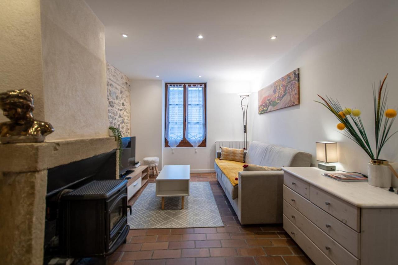 Le Puit Saint Jean 3 - For 2-4 People *