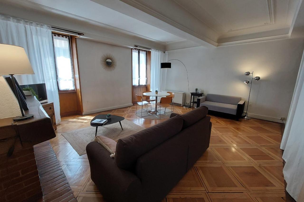 Apartment Le Vintage - En Plein Coeur De La Vieille