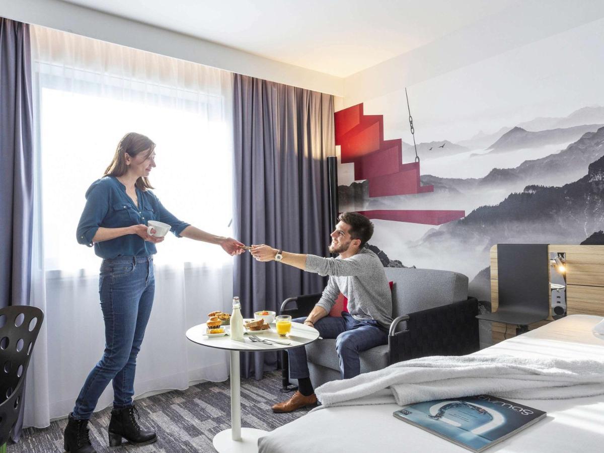 Novotel Centre Hotel