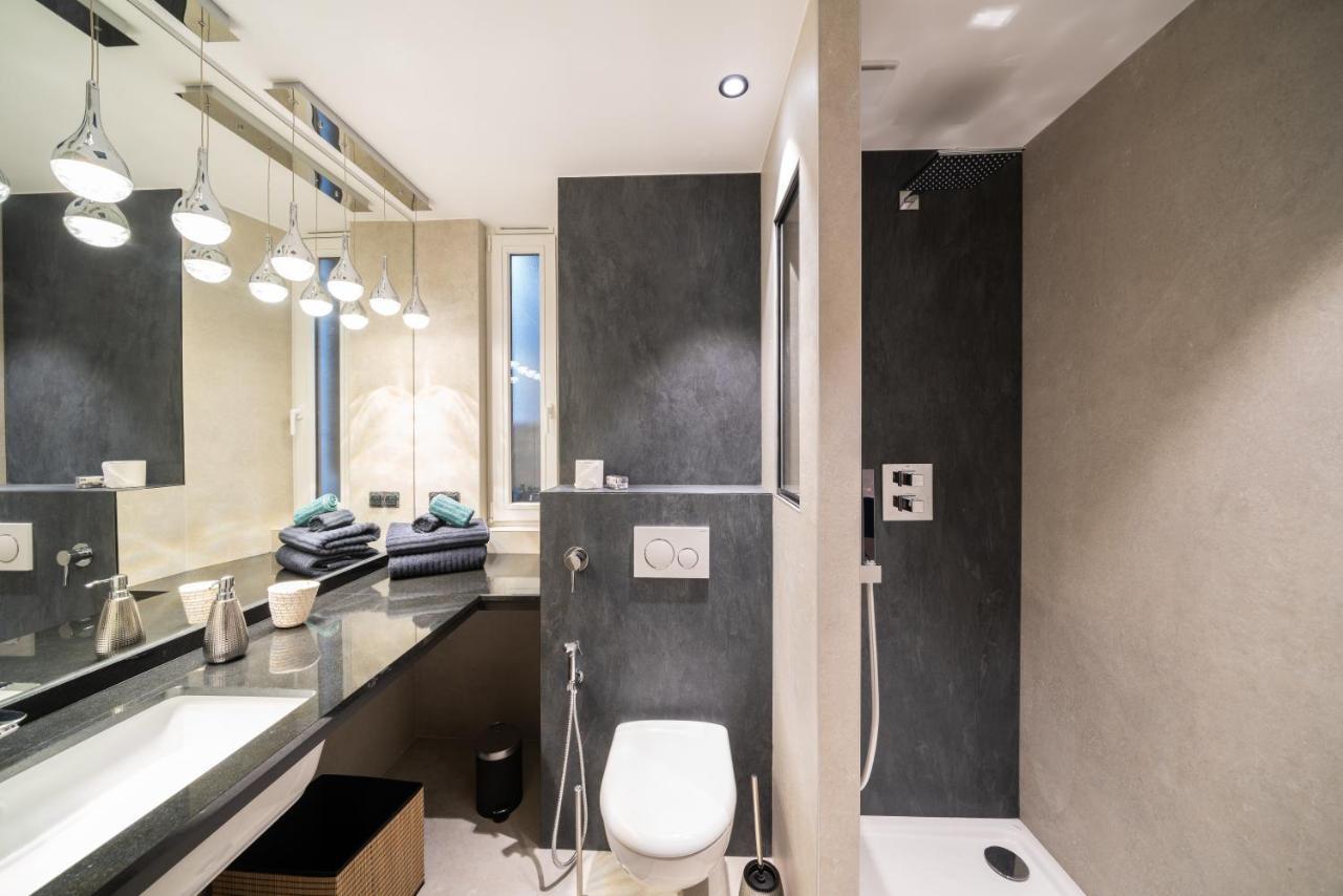 Le Luxury Design De La Vieille