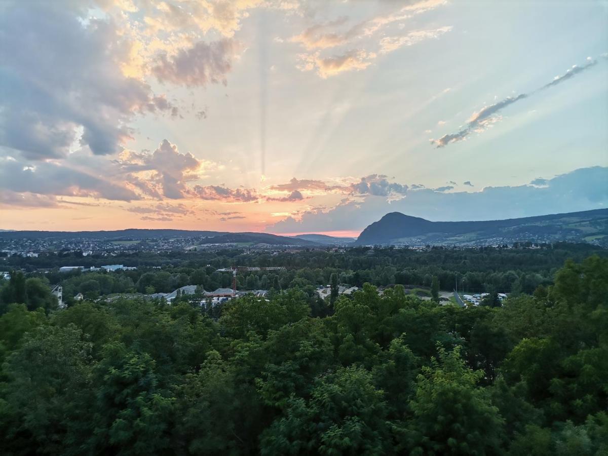 Vue Magnifique, Au Calme, A 2km Du Lac Apartment