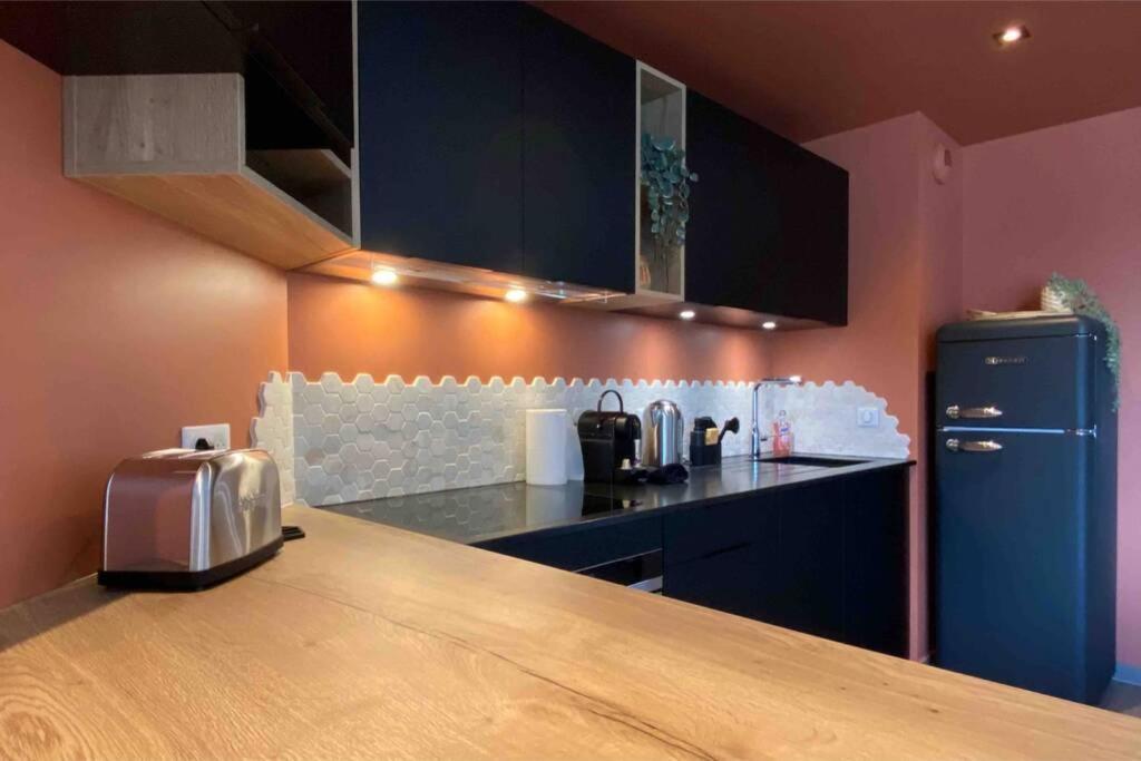 Le Boheme Beau T2 Vue & Montagnes + Garage Apartment Annecy