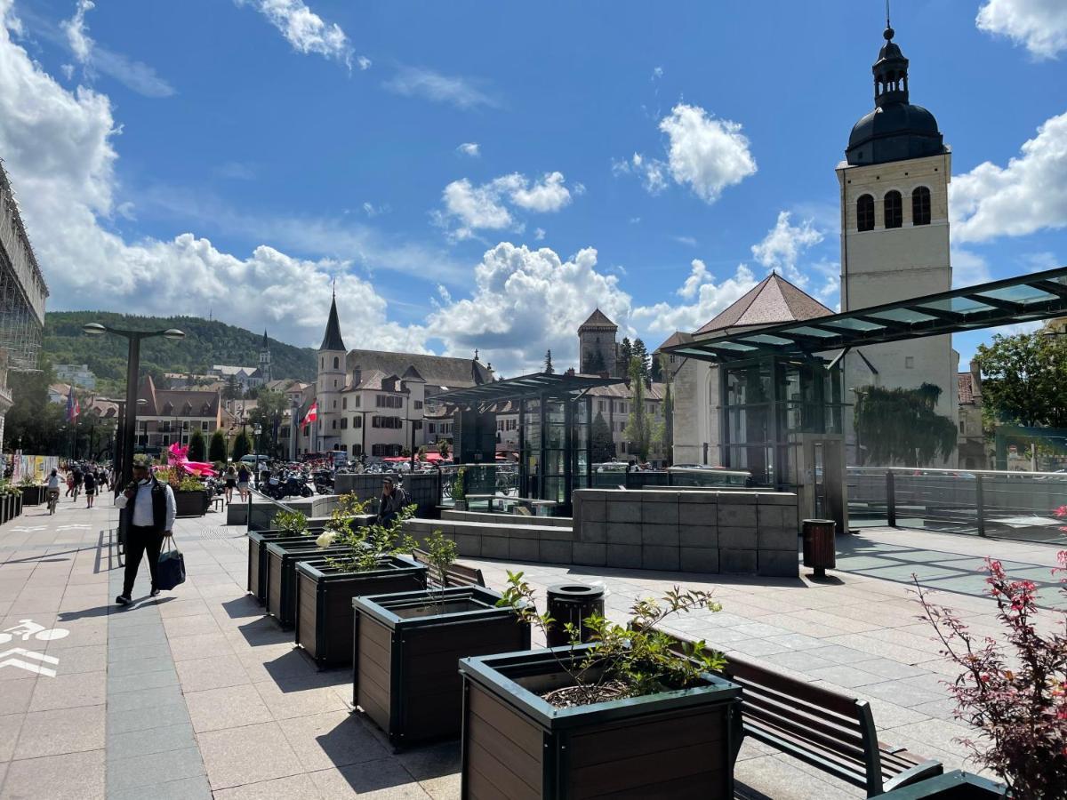 Nice Businessflat, Center, Free Parking, Business Or Holidays Annecy