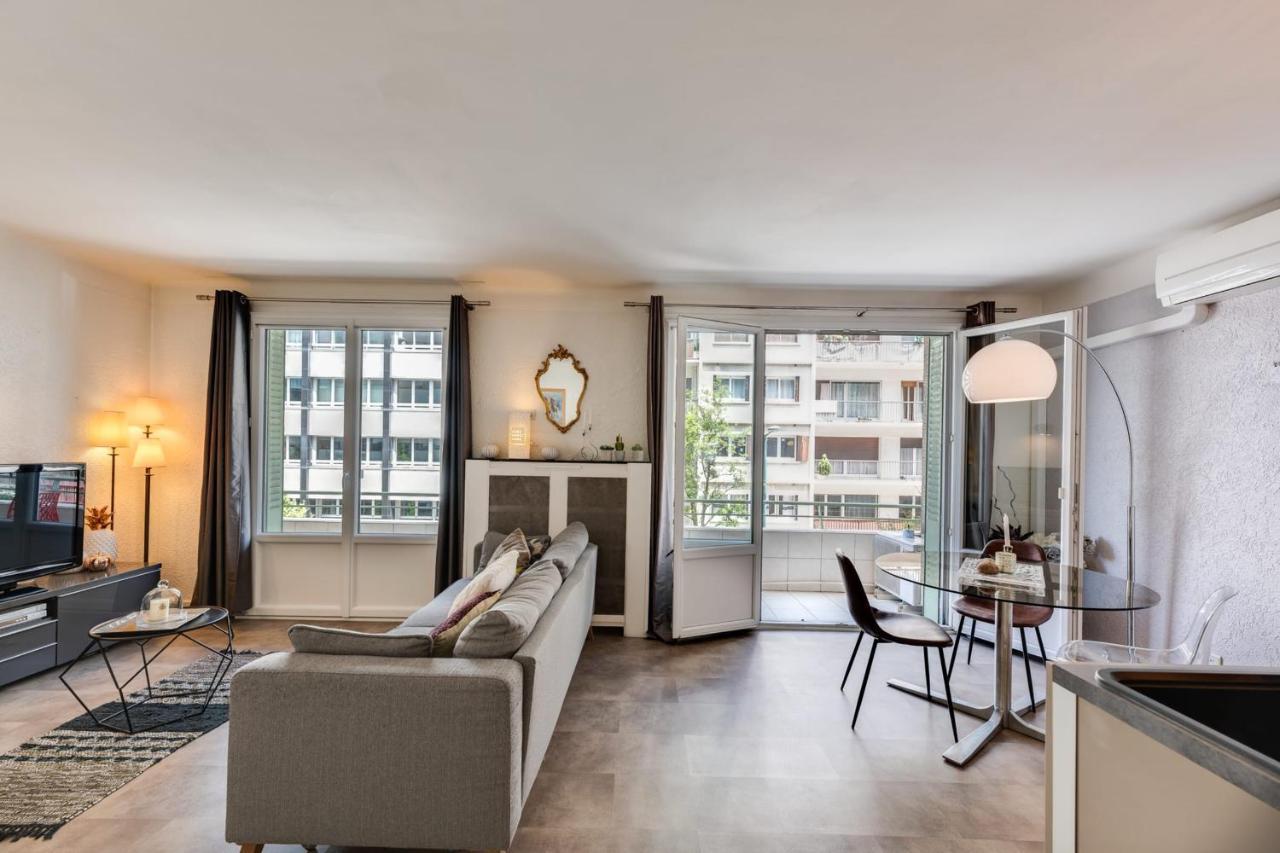 Le 7 - Pour 2-4 Personnes Avec Climatisation Appartement Annecy
