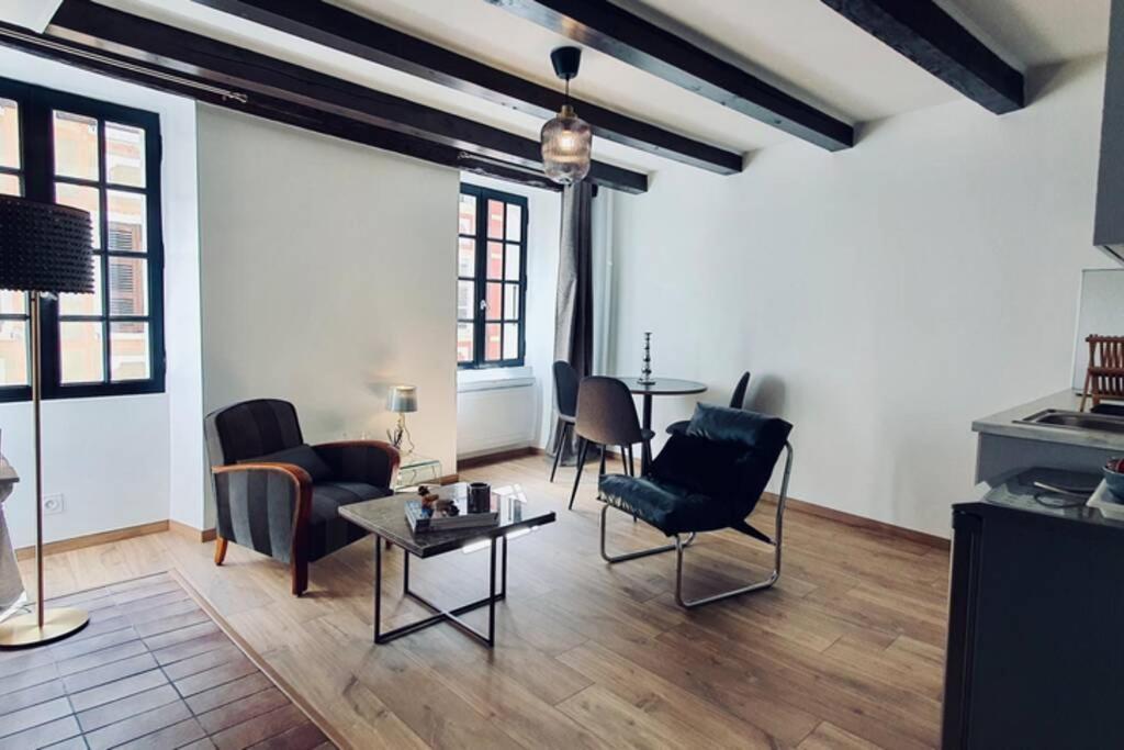 Apartment Le Carnot 2 Etoiles Hypercentre Vieille