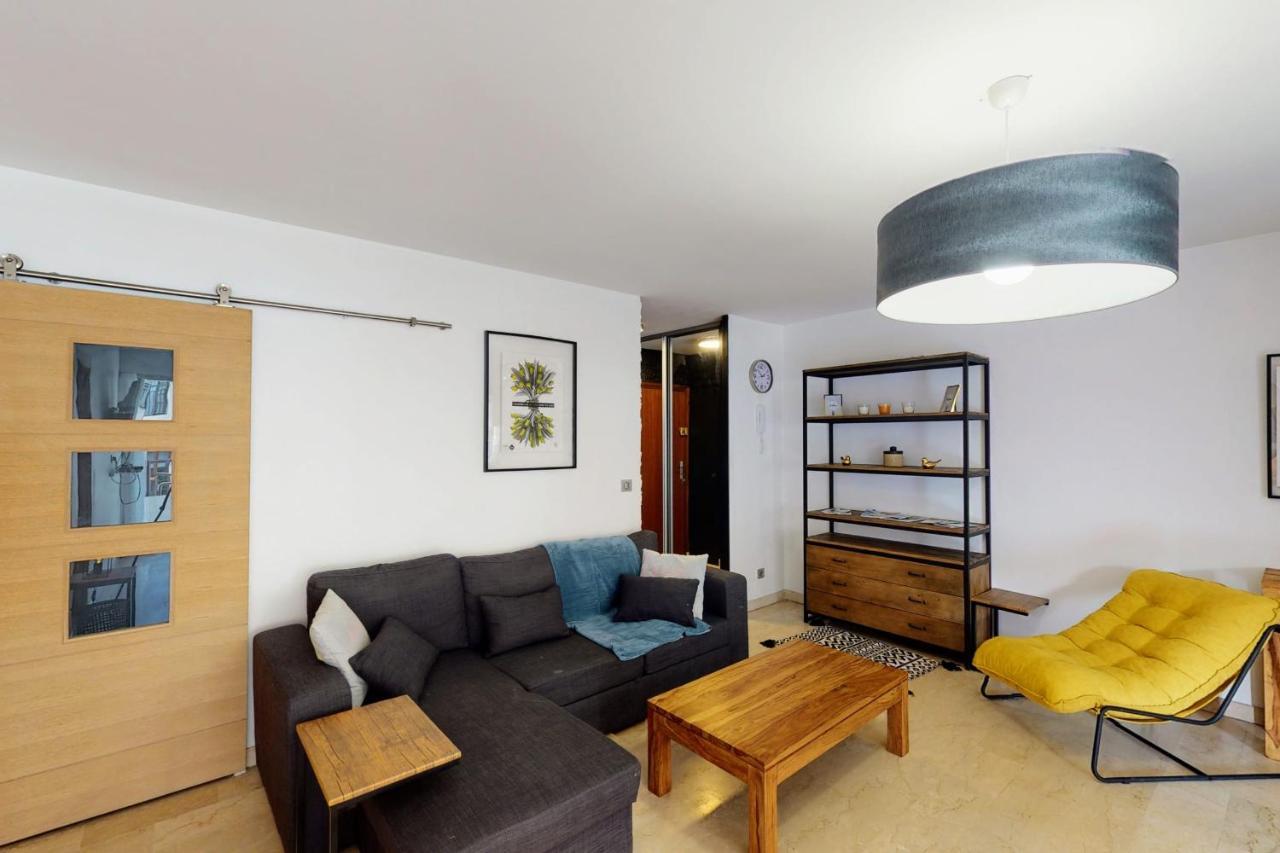 Apartment Le Jean-jacques Rousseau - 2 By The Canal In The Heart Of