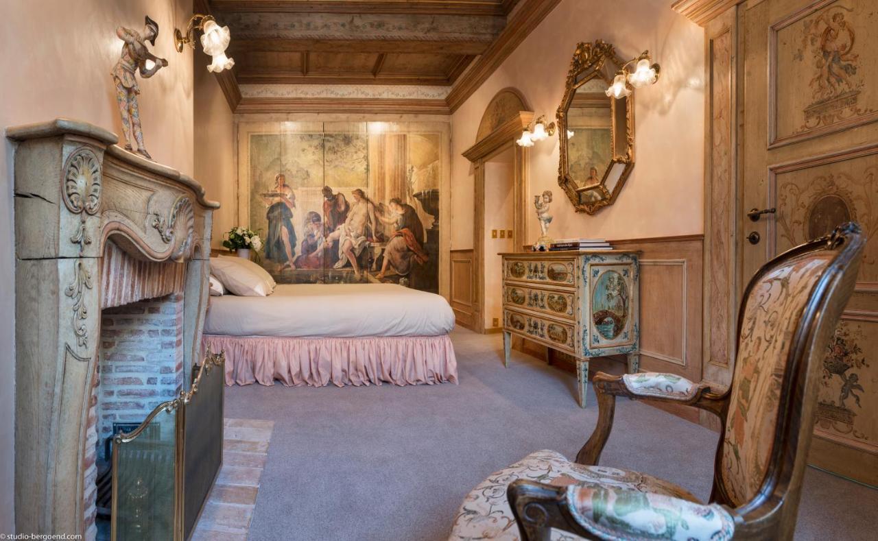 Historical Center - 165 Square Meter - 3 Bedrooms & 3 Bathrooms Apartment