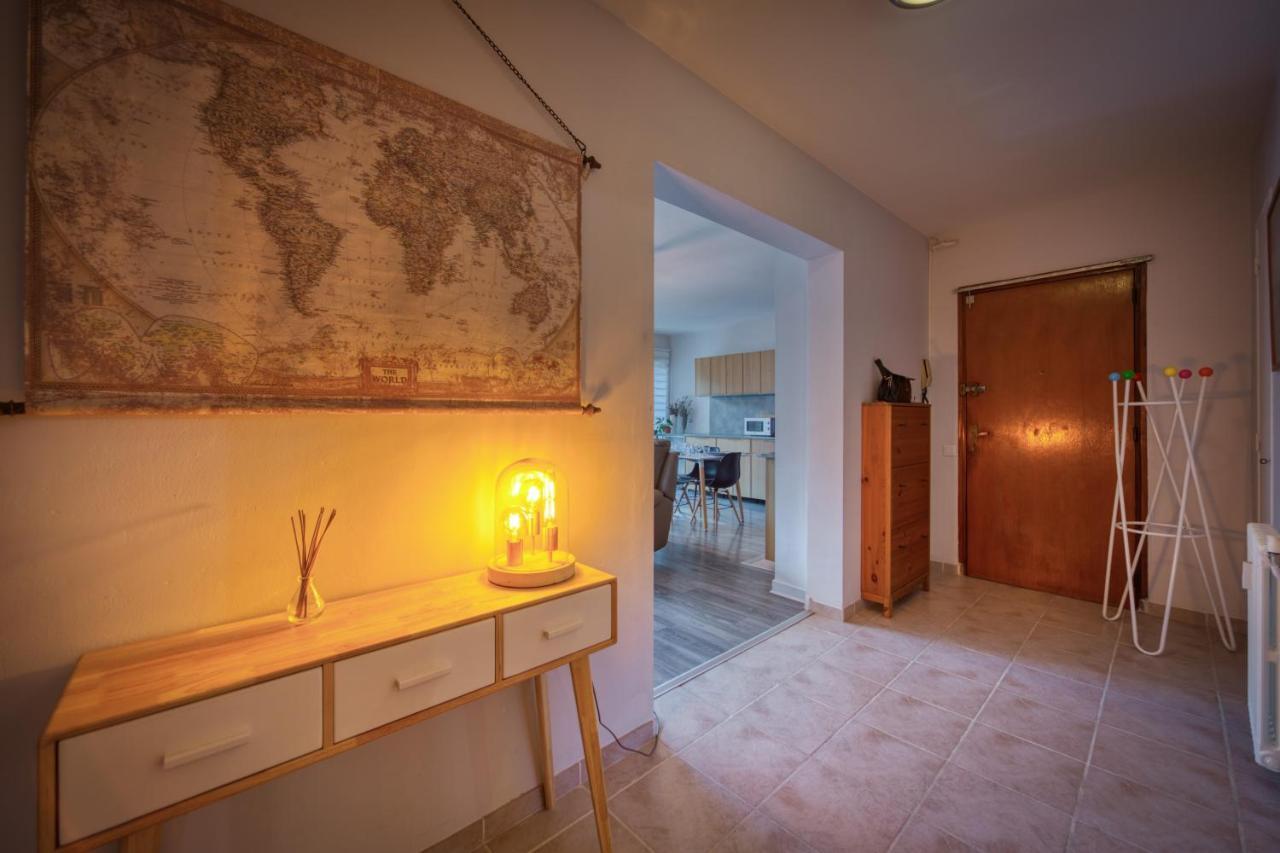 Nice Businessflat, Center, Free Parking, Business Or Holidays