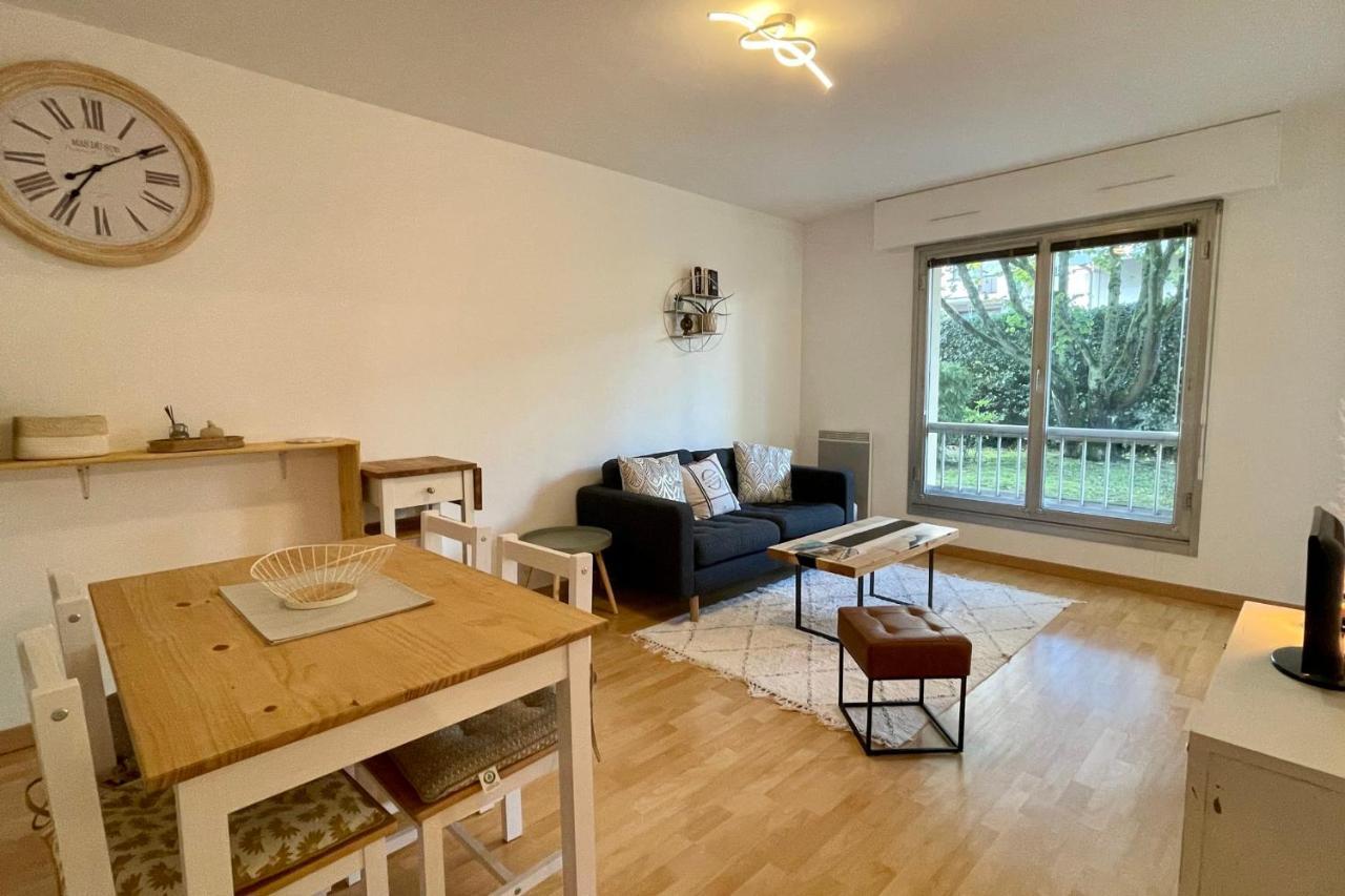 Sully Ii - Of 33 Sqm With Parking 400m From *