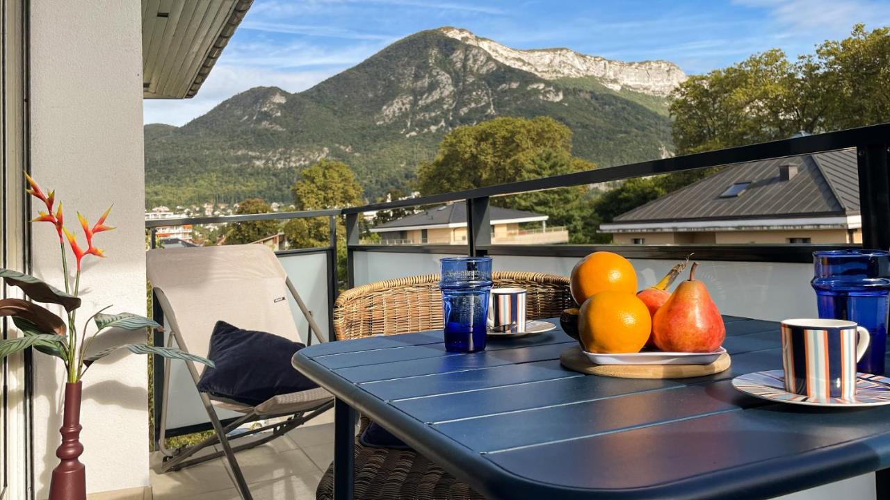Homey Montaigne - New - A 1 Min A Pied Du D'annecy - 2 Balcons Prives - Avec 2 Chambres - Stationnement Gratuit Toute L'annee Sauf En Ete - Juin A Aout Apartment