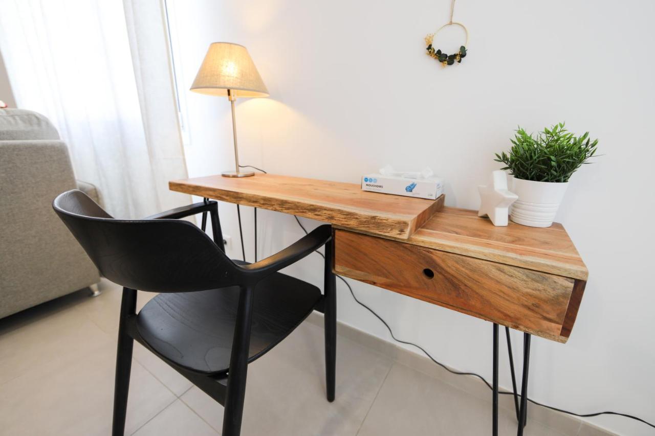 Apartamento Le Au Bout De La Rue - Garage Et Balcon A Deux Pas Du Centre Annecy
