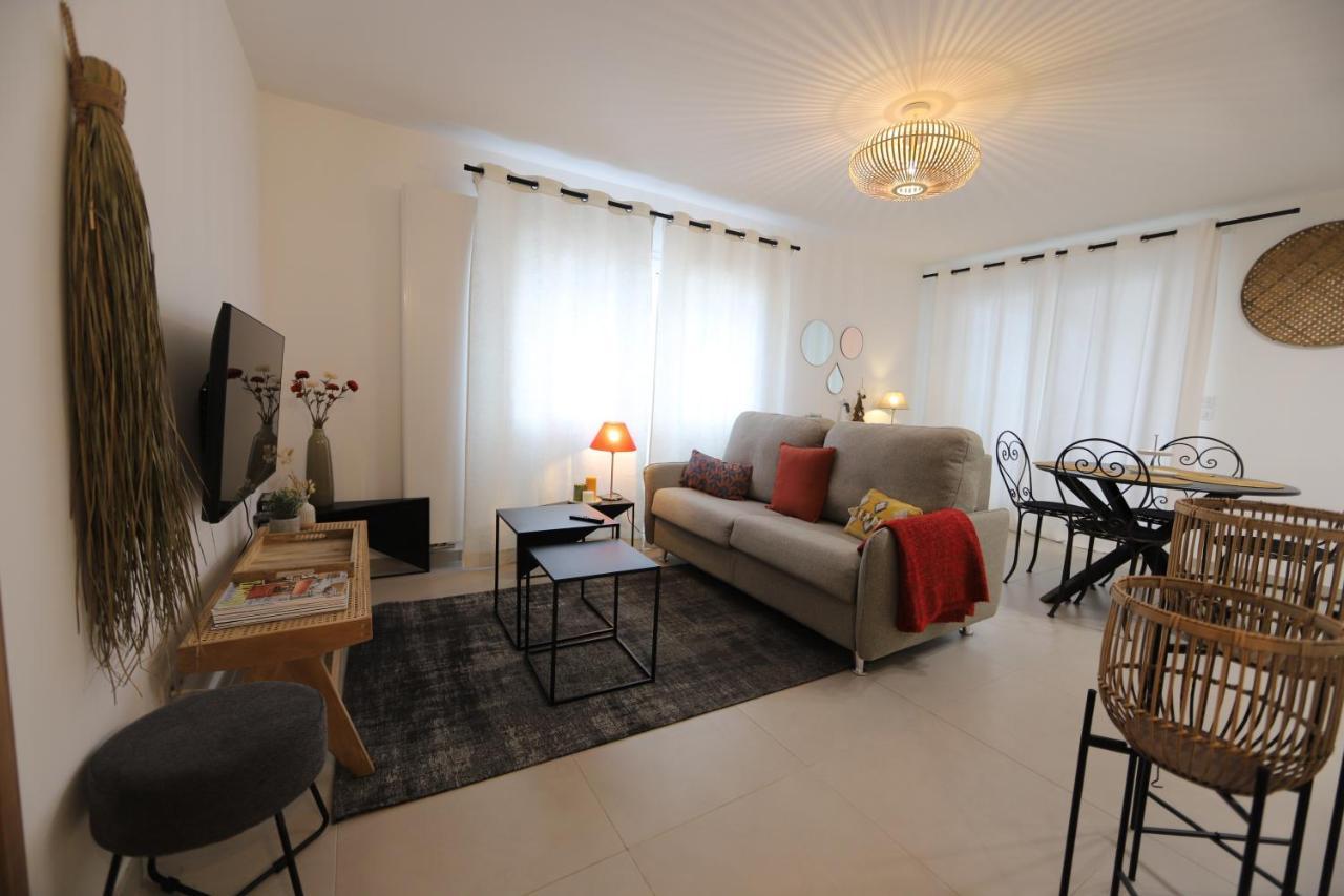 Apartamento Le Au Bout De La Rue - Garage Et Balcon A Deux Pas Du Centre Annecy