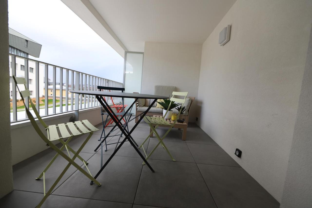 Le Au Bout De La Rue - Garage Et Balcon A Deux Pas Du Centre Annecy