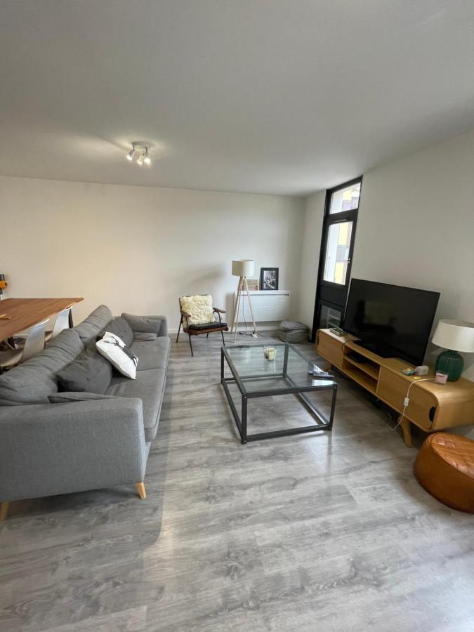 Appartement T3 Vue Lac Hyper Centre *