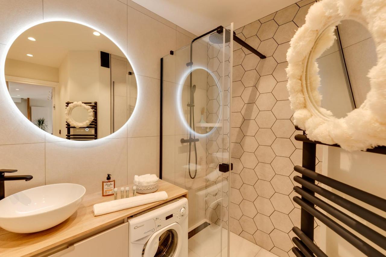 Modern And New In The Quiet Area Of Parmelan Apartment Annecy