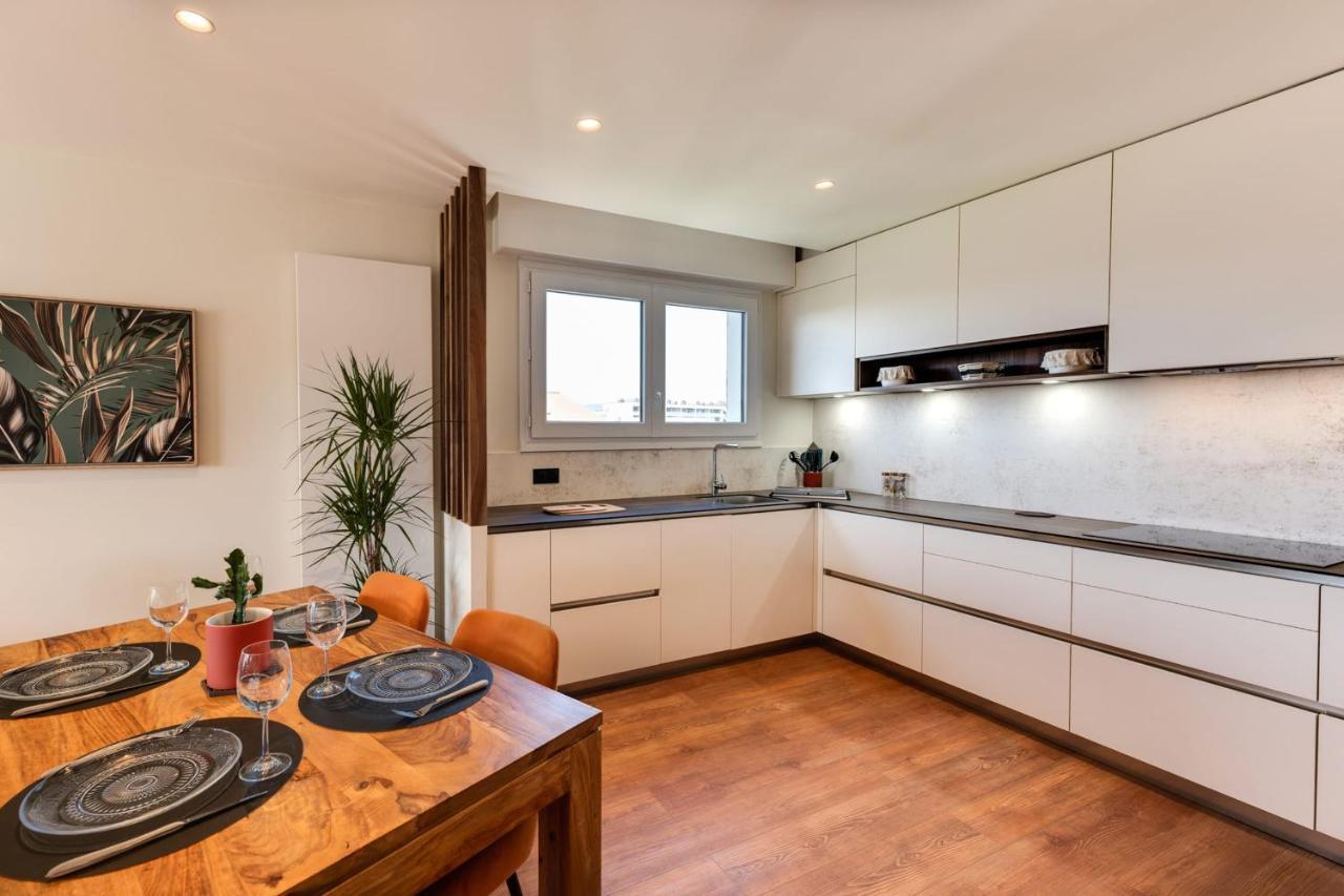 Apartment Modern And New In The Quiet Area Of Parmelan