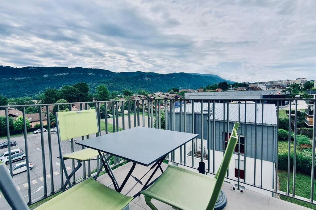 Les Hauteurs D'annecy 2 Etoiles Entre Et Montagne * Annecy