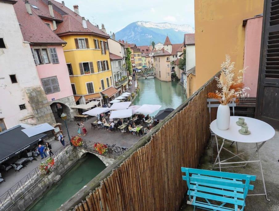 Apartamento Le Thiou 3 Etoiles - & Authentique, Au Coeur De La Vieille Ville, Billard, 6 Personnes *
