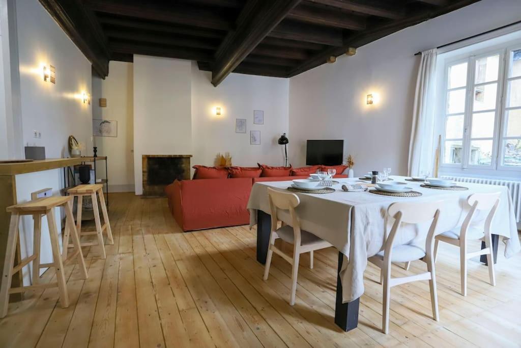 Le Thiou 3 Etoiles - & Authentique, Au Coeur De La Vieille Ville, Billard, 6 Personnes * Annecy