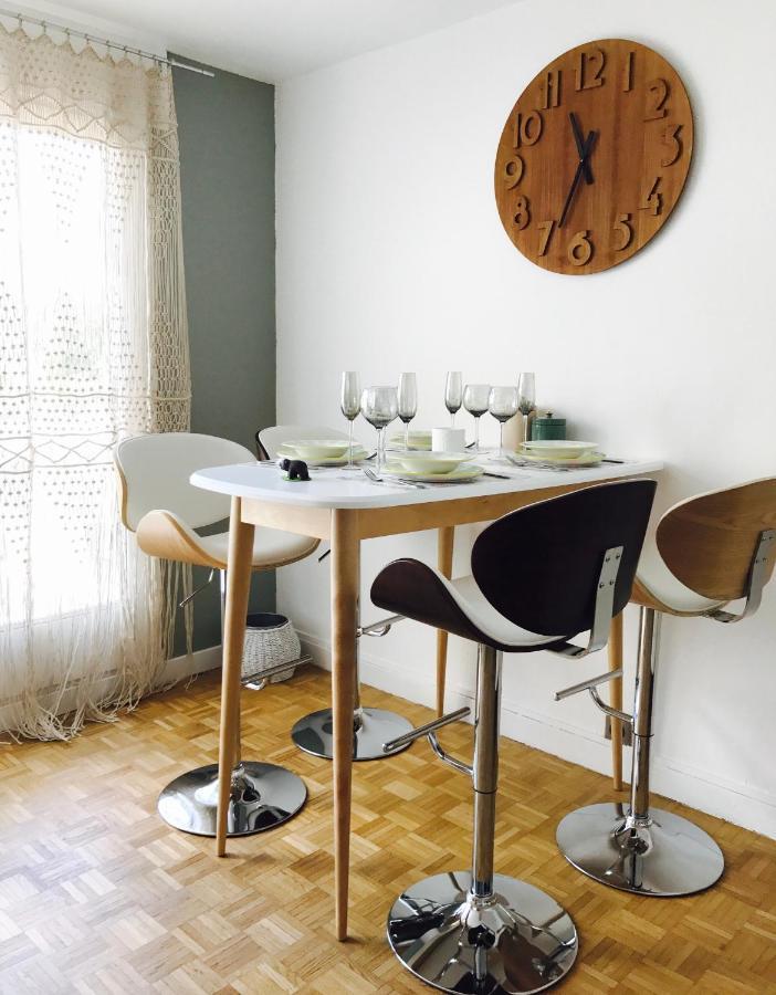 Proche & Vieille T3 Avec Grande Terrasse Apartment Annecy