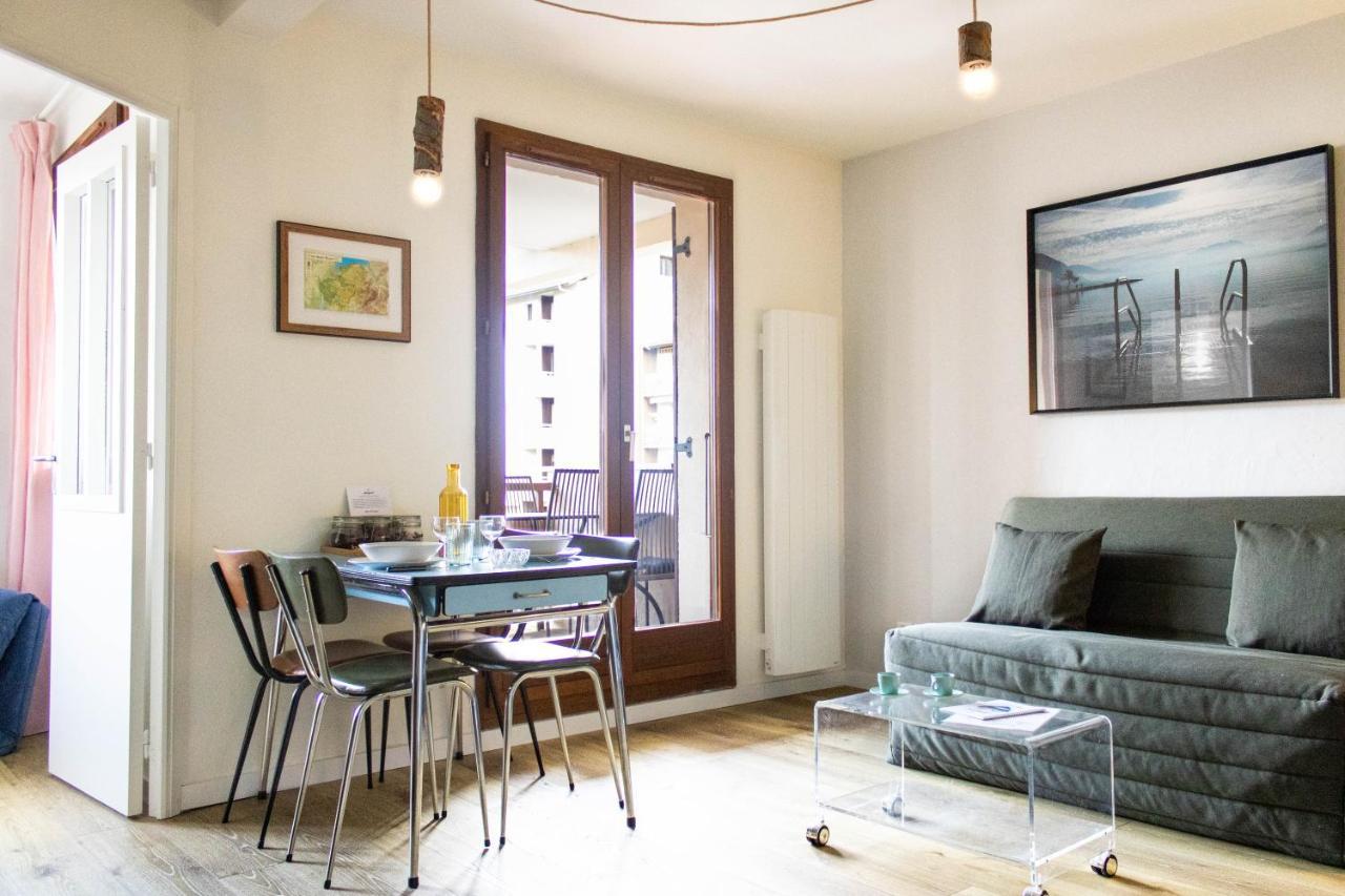 Apartment Les Ecureuils - Calme, Parking & Balcon