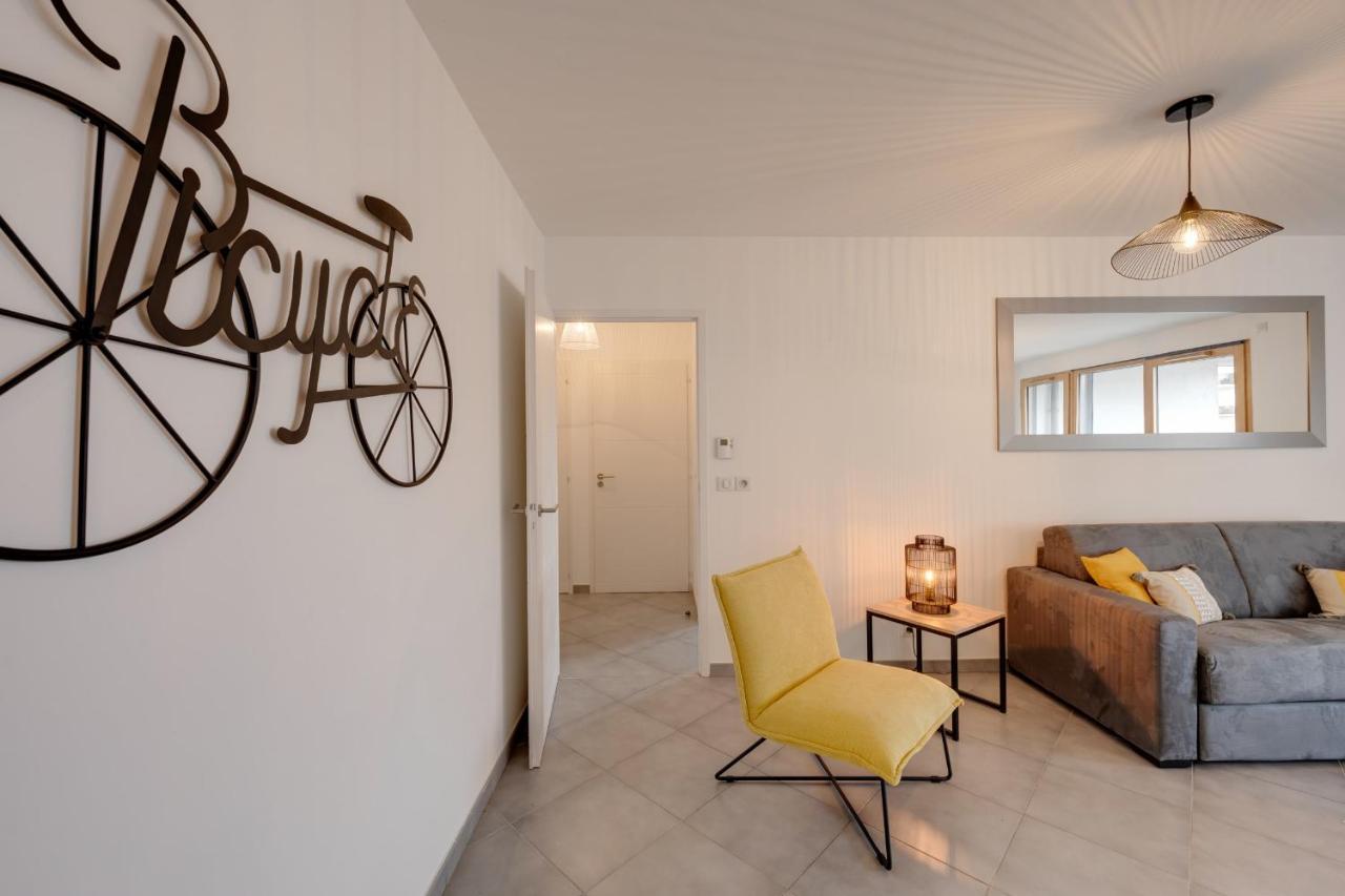 Apartment L'art De - 2 Bedroom Near The Center Terrace And Garage Annecy
