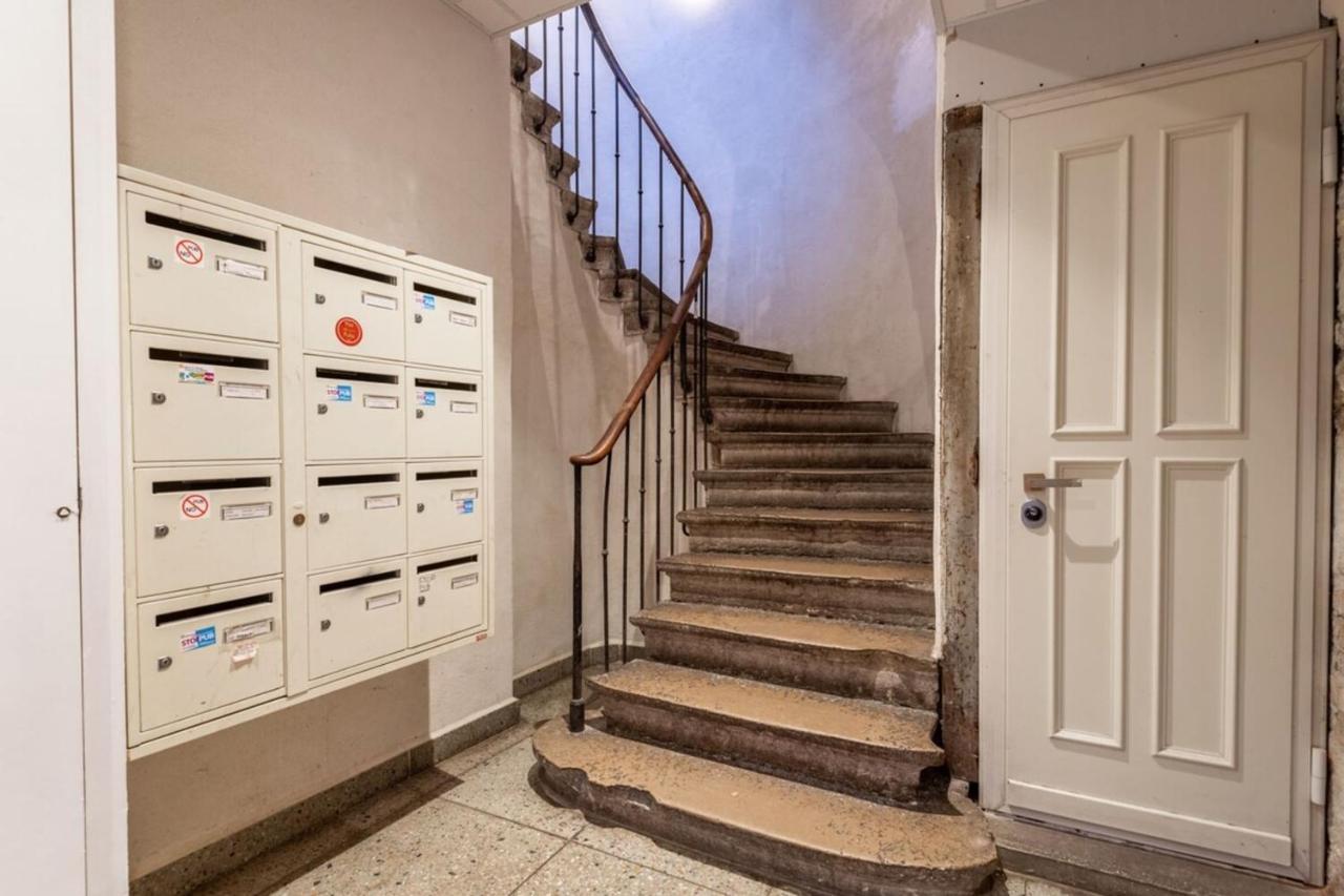 Apartment Reflet Des Alpes Furnished Flat Annecy