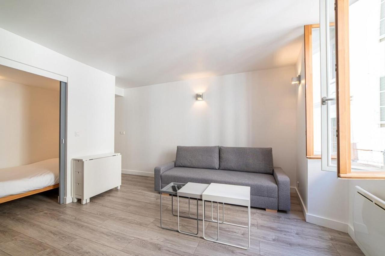 Rated 3 Stars In The Heart Of The Old Town Of Apartment