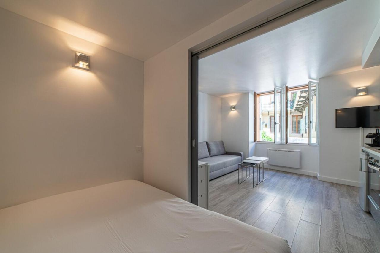 Rated 3 Stars In The Heart Of The Old Town Of Apartment Annecy