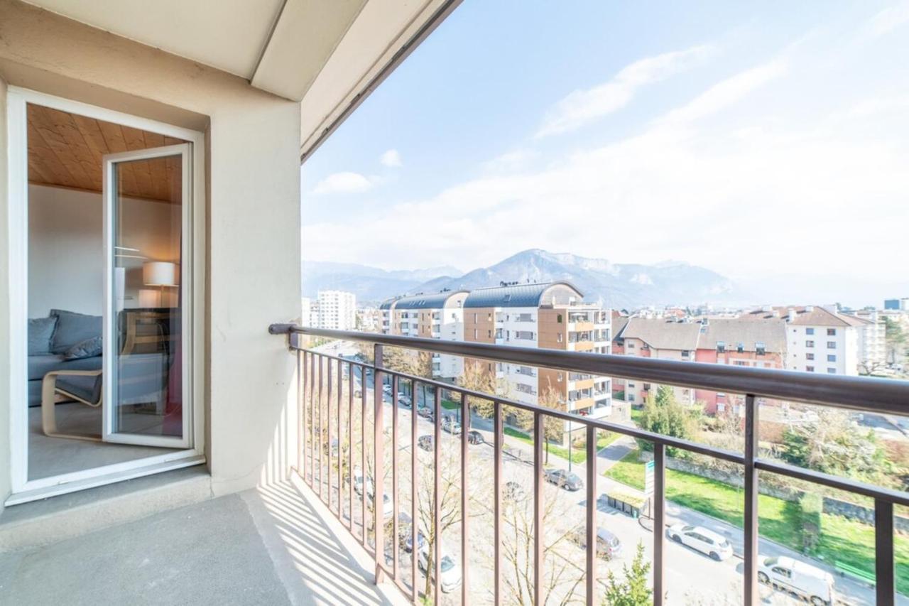 Fauvettes Furnished Flat *