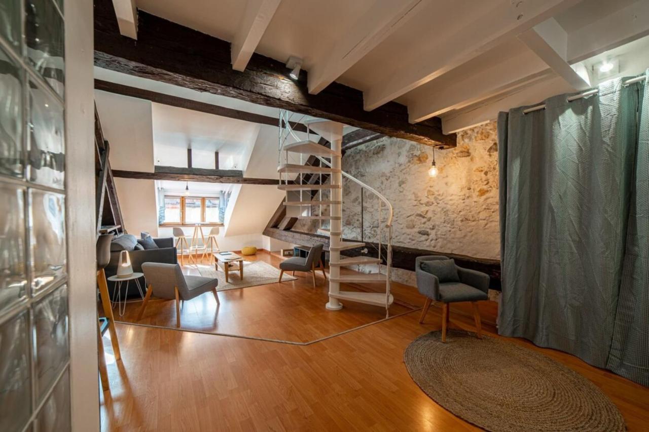 Authentique Furnished Flat Apartment Annecy