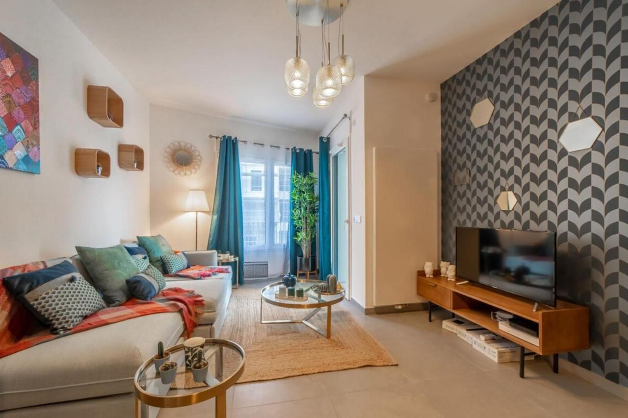 Bonheur En Furnished Flat