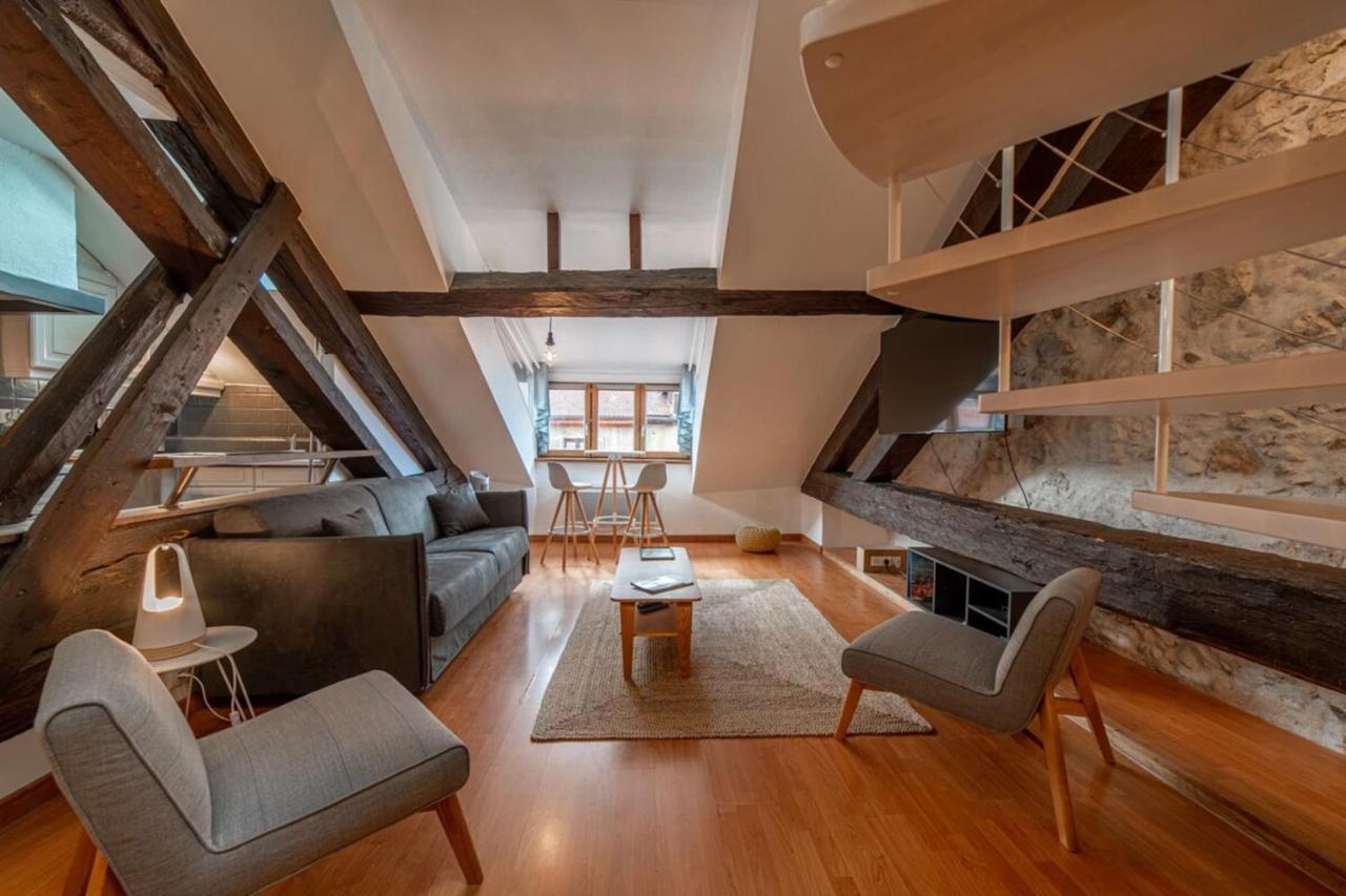 Authentique Furnished Flat Apartment