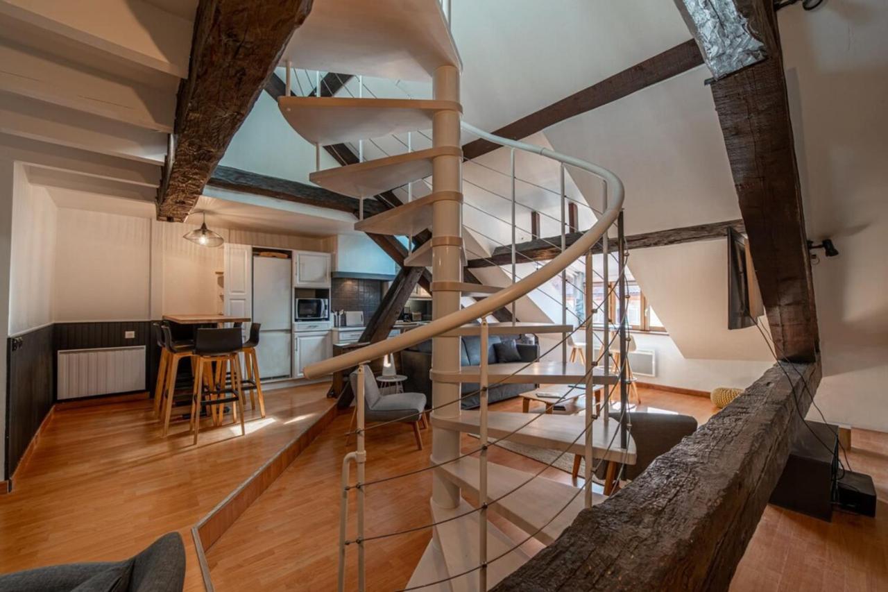 Apartment Authentique Furnished Flat Annecy