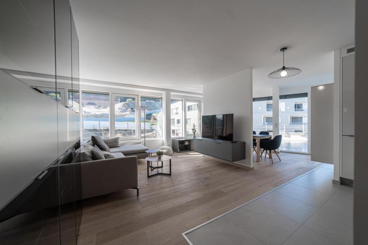 L'estrade Apartment *