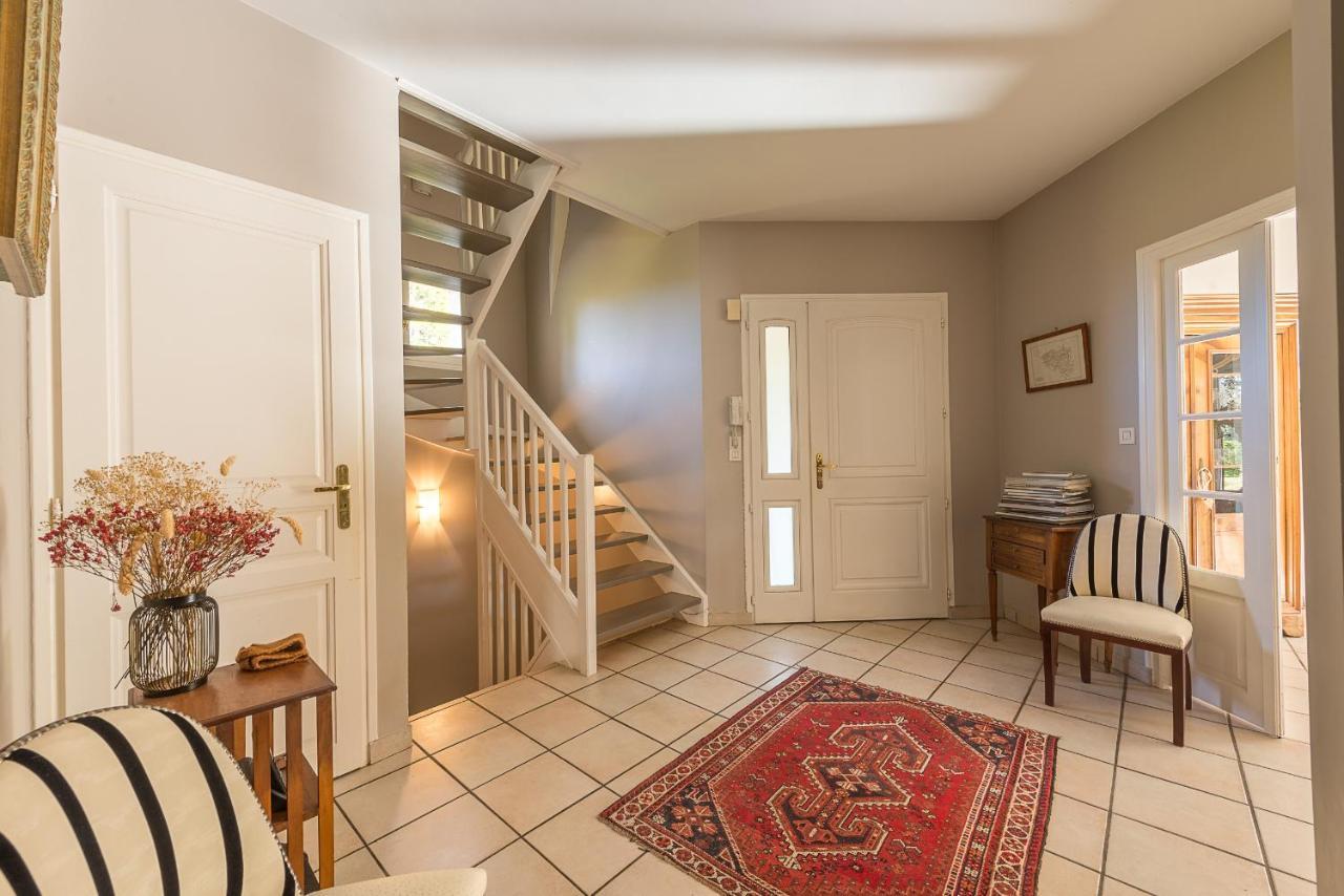 A Pied Au Lac: Spacious Family With Private Pool Holiday home Annecy