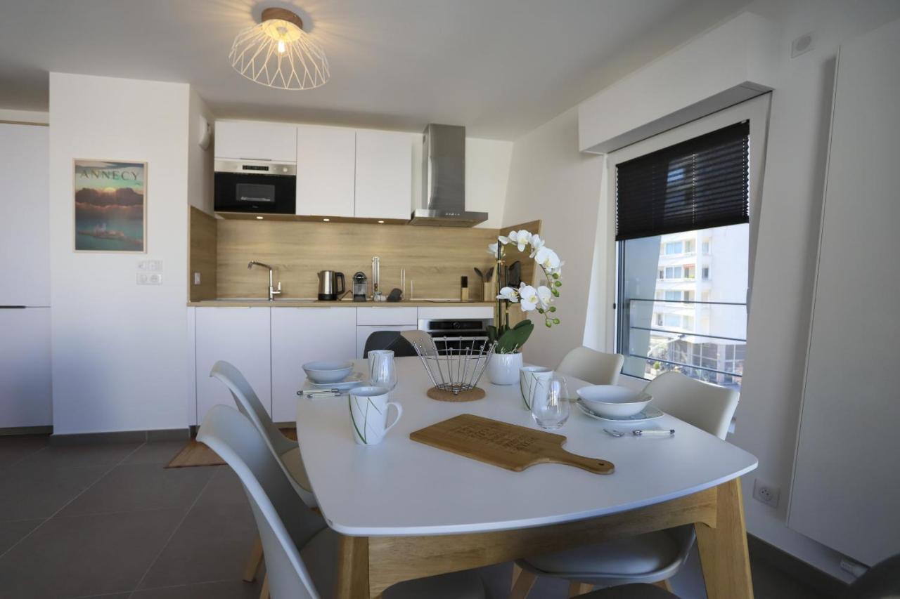 La Plume Vue 3 Etoiles - Garage Prive, Secteur Recherche, Moderne & Equipe, 6 Personnes Apartment *