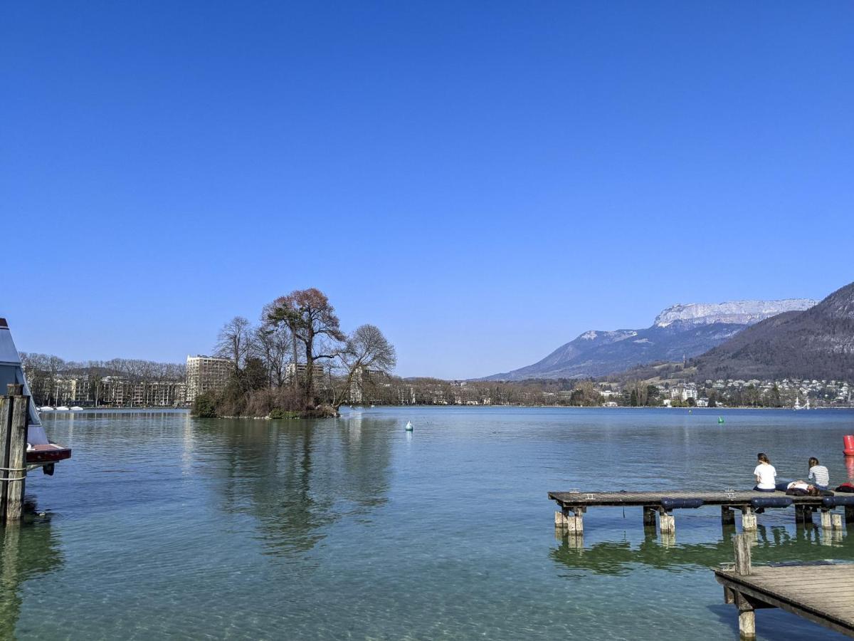 La Plume Vue 3 Etoiles - Garage Prive, Secteur Recherche, Moderne & Equipe, 6 Personnes Apartment Annecy